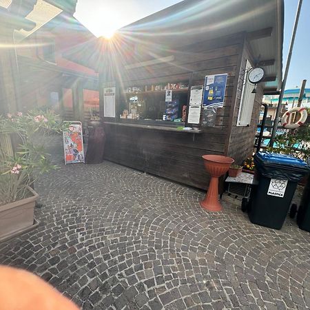 Azienda Agrituristica Pericle Montella Eksteriør billede