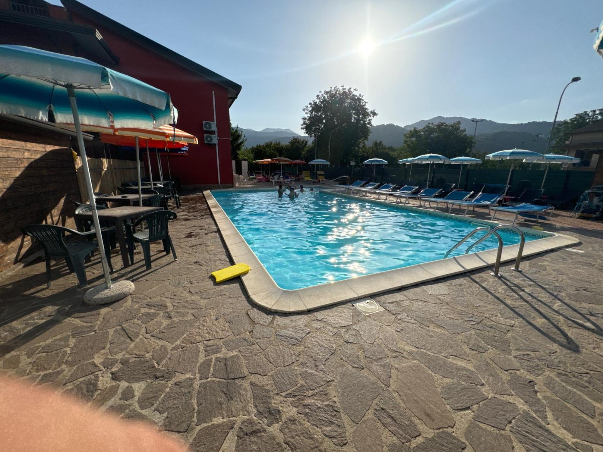 Azienda Agrituristica Pericle Montella Eksteriør billede