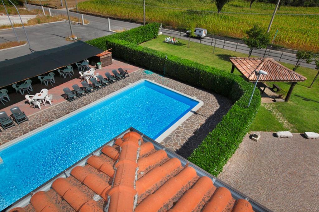 Azienda Agrituristica Pericle Montella Eksteriør billede