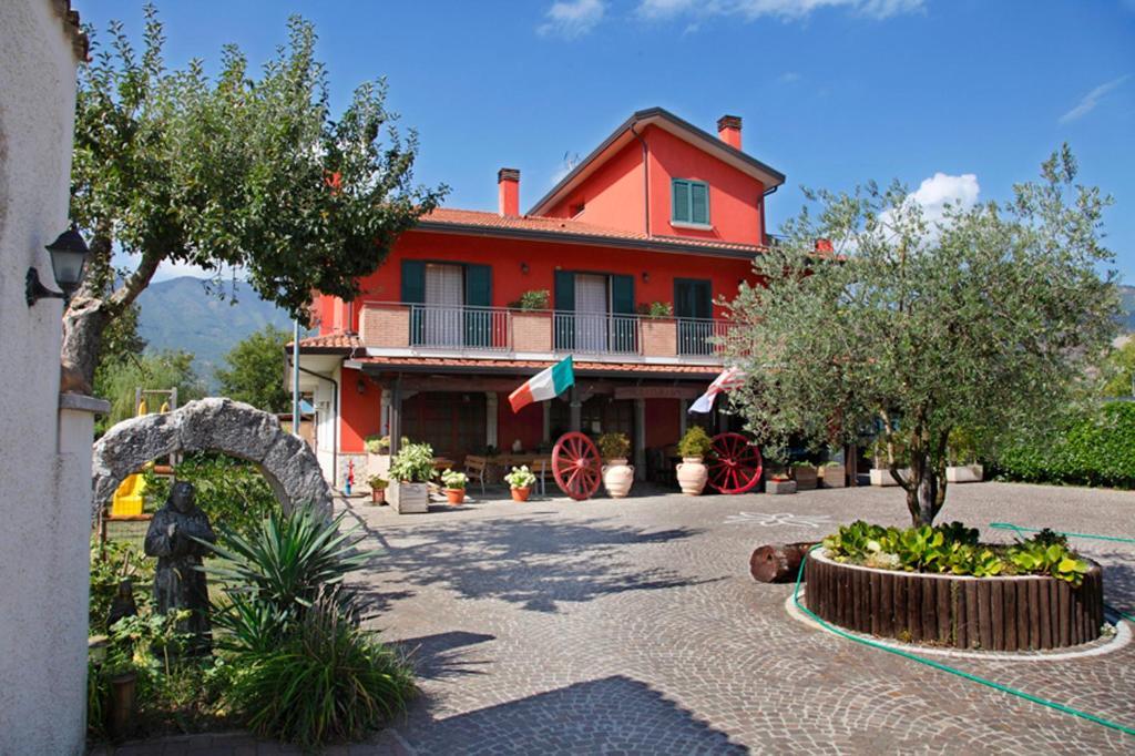 Azienda Agrituristica Pericle Montella Eksteriør billede