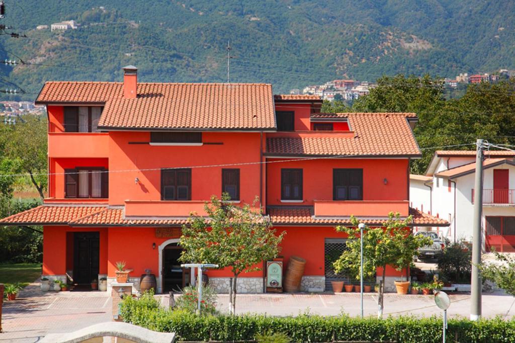 Azienda Agrituristica Pericle Montella Eksteriør billede