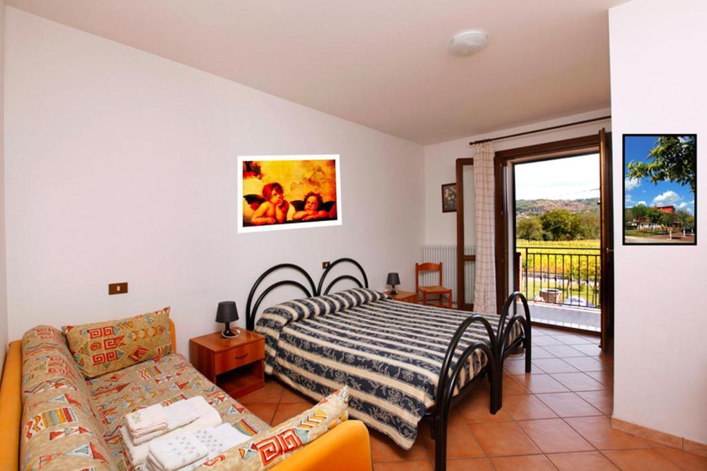 Azienda Agrituristica Pericle Montella Eksteriør billede