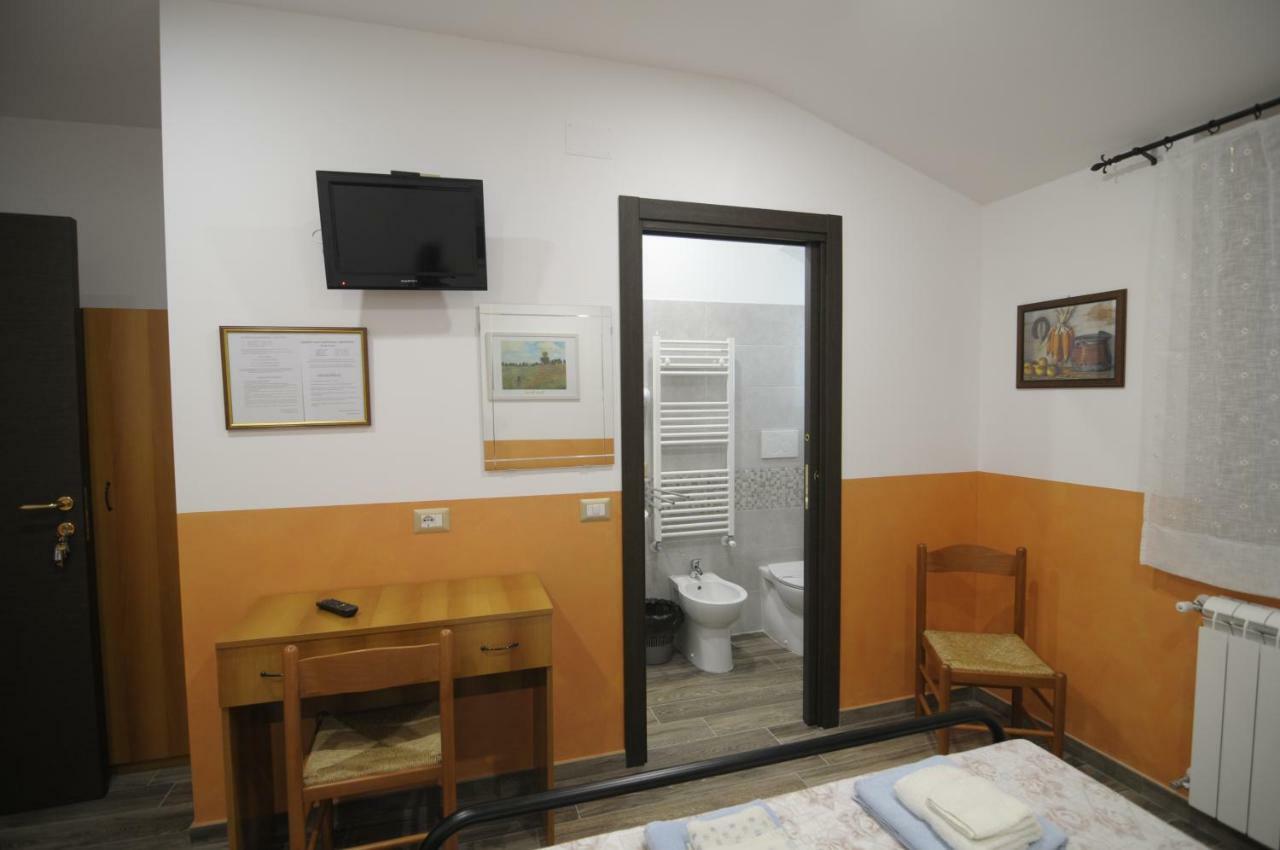 Azienda Agrituristica Pericle Montella Eksteriør billede