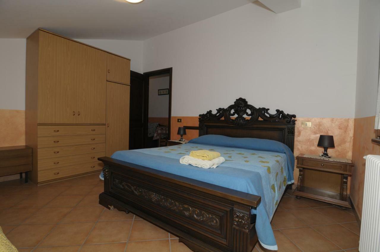 Azienda Agrituristica Pericle Montella Eksteriør billede